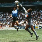 Bàn Thắng Bóng Đá Sai Luật Của Maradona Là Gì? Sự Thật Và Ngọn Nguồn Tranh Cãi