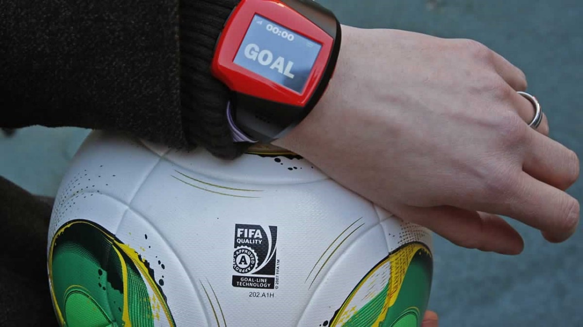 Ảnh Hưởng Của Goal-line Technology Đến Bóng Đá Chuyên Nghiệp